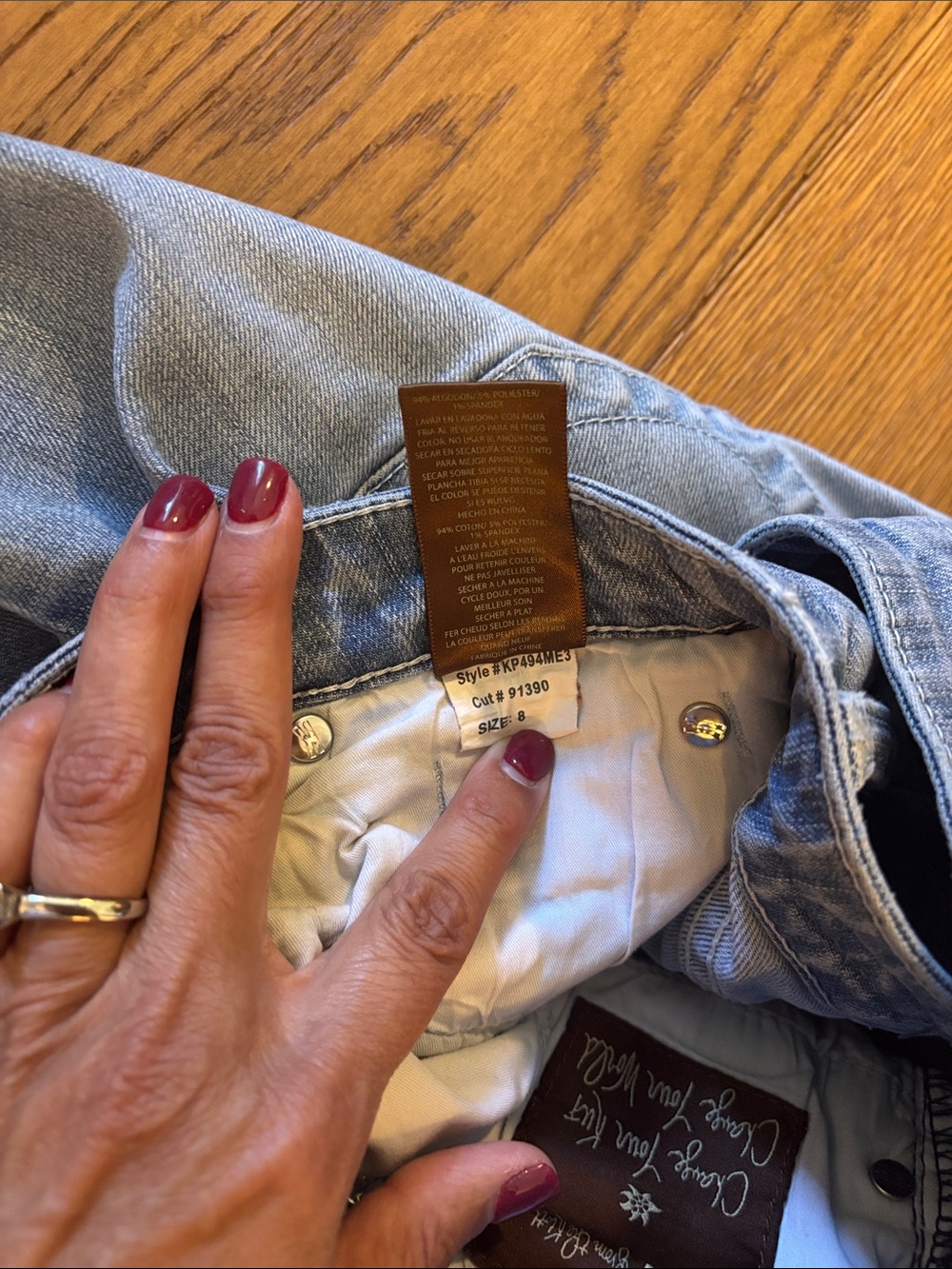 Kut From the Kloth Catherine Boyfriend Mid Rise Light Wash Denim Jeans - Picture 7 of 8